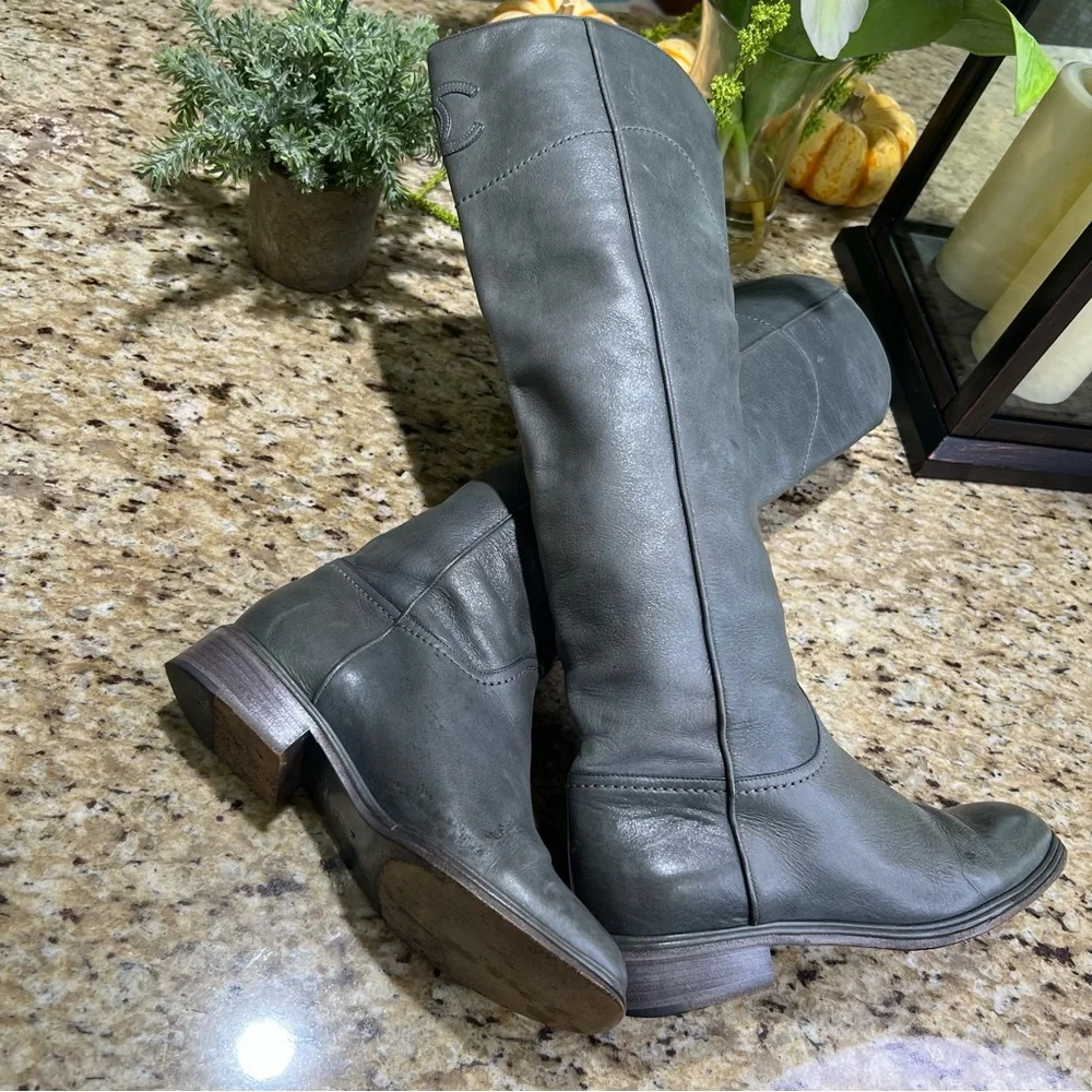CHANEL Gray Interlocking CC Logo Leather Riding Boots 36.5